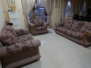 (Category: ) located in . Submitted by hfzbhd (Listing ID 1338049605, Image 1). Description: .