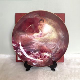 (Category: ) located in . Submitted by posh_avenue_home (Listing ID 1338059649, Image 1). Description: .