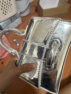 (Category: ) located in . Submitted by liszecccc (Listing ID 1338006218, Image 1). Description: .