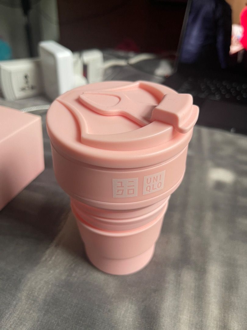 Uniqlo Collapsible Cup 350ml (Category: Water Bottles & Tumblers) located in Manila. Submitted by bernagutierrez (Listing ID 1337961950, Image 1). Description: Limited Edition UNIQLO Collapsible Cup - 350ml Got it FREE for a minimum purchase from Uniqlo.