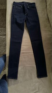 (Category: ) located in . Submitted by jessteo81 (Listing ID 1338074298, Image 1). Description: .