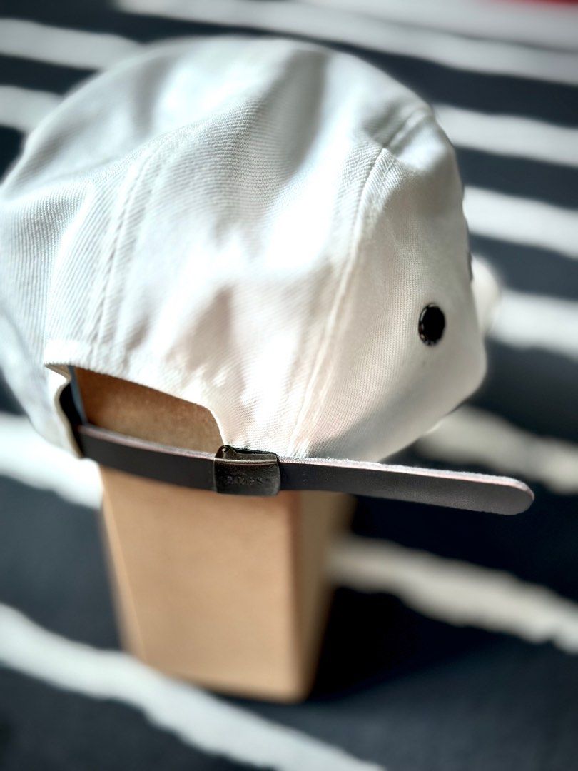 Wtaps (Category: Caps & Hats) located in Singapore. Submitted by selethavsvm (Listing ID 1337976447, Image 8). Description: Wtaps EX_43 T-5 02 Cap 2021 Size : 00 (Fits All) Color : White 💯Authentic Price is fixed. Non Negotiable. COD. Deal at my convenience. What you see is what you will get from pictures taken above. Have Sent for Dry Cleaning Service. Without Sweat Odour/ Stained. .