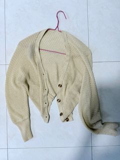(Category: ) located in . Submitted by benta17 (Listing ID 1338292084, Image 1). Description: .