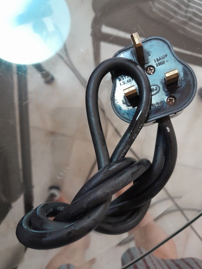 3 PIN POWER POINT PLUG COMPLETE WITH CABLE 13 AMP, TV & Home Appliances ...
