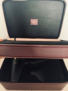 （分類：）位於 。 由 jeni_store 提交（商品編號 1338151446，圖片 1）。簡介： 。