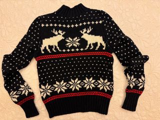 A&F ($80) Benetton($80) Brodiaea ( $40)Sweater 冷衫 毛衣 針織64209638060162110