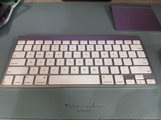 Apple keyboard63011999196290110