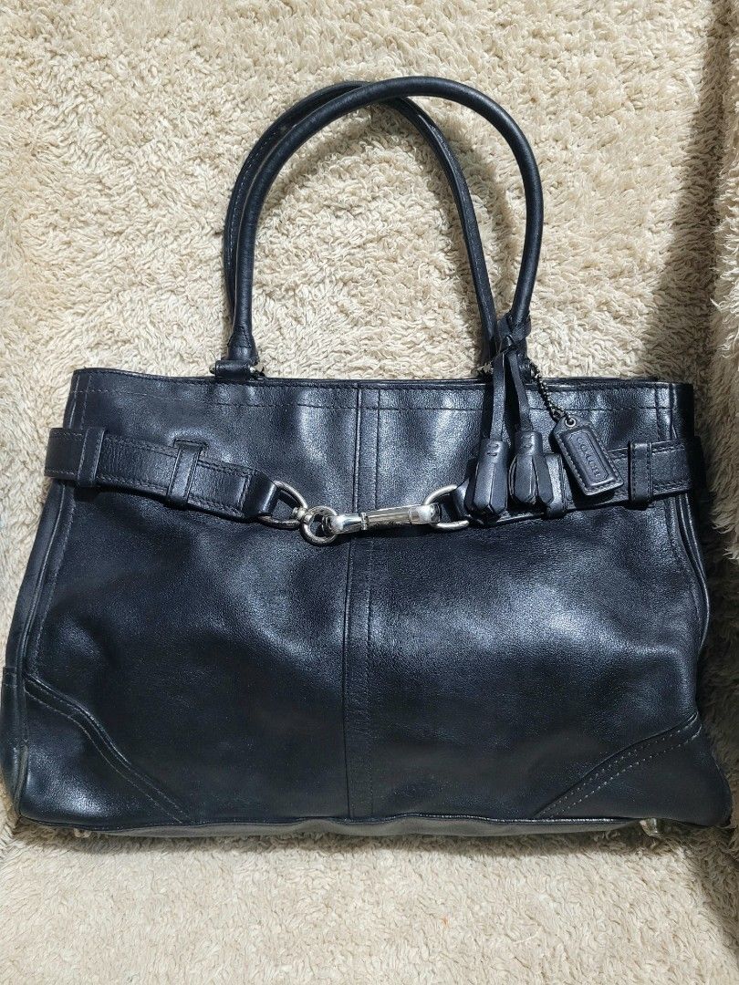 AUTHENTIC VINTAGE COACH GENUINE LEATHER HAMPTON BAG WITH CREED NO. H0651 08A71 Women s Fashion Bags Wallets Shoulder Bags on Carousell
