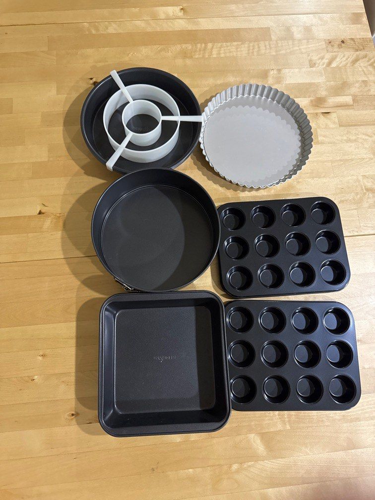baking sheets (Category: Bakeware) located in Singapore. Submitted by agnes.nicole (Listing ID 1338242329, Image 2). Description: .