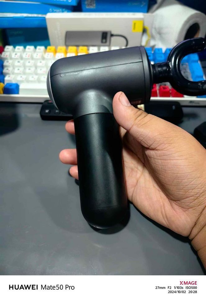 UDPH Booster V3 Massage machine Electric Neck (Category: Massage Devices) located in Cavite. Submitted by urbandealsphilippines (Listing ID 1338160296, Image 2). Description: Booster V3 Massage machine Electric Neck shoulder massager Hand Held Muscle massage machine Smart Hit Heating muscle tool for body Massage slimming Relaxation Fitness Muscle Pain Relief 2500MAH With 8 HEADS 10 Stocks.