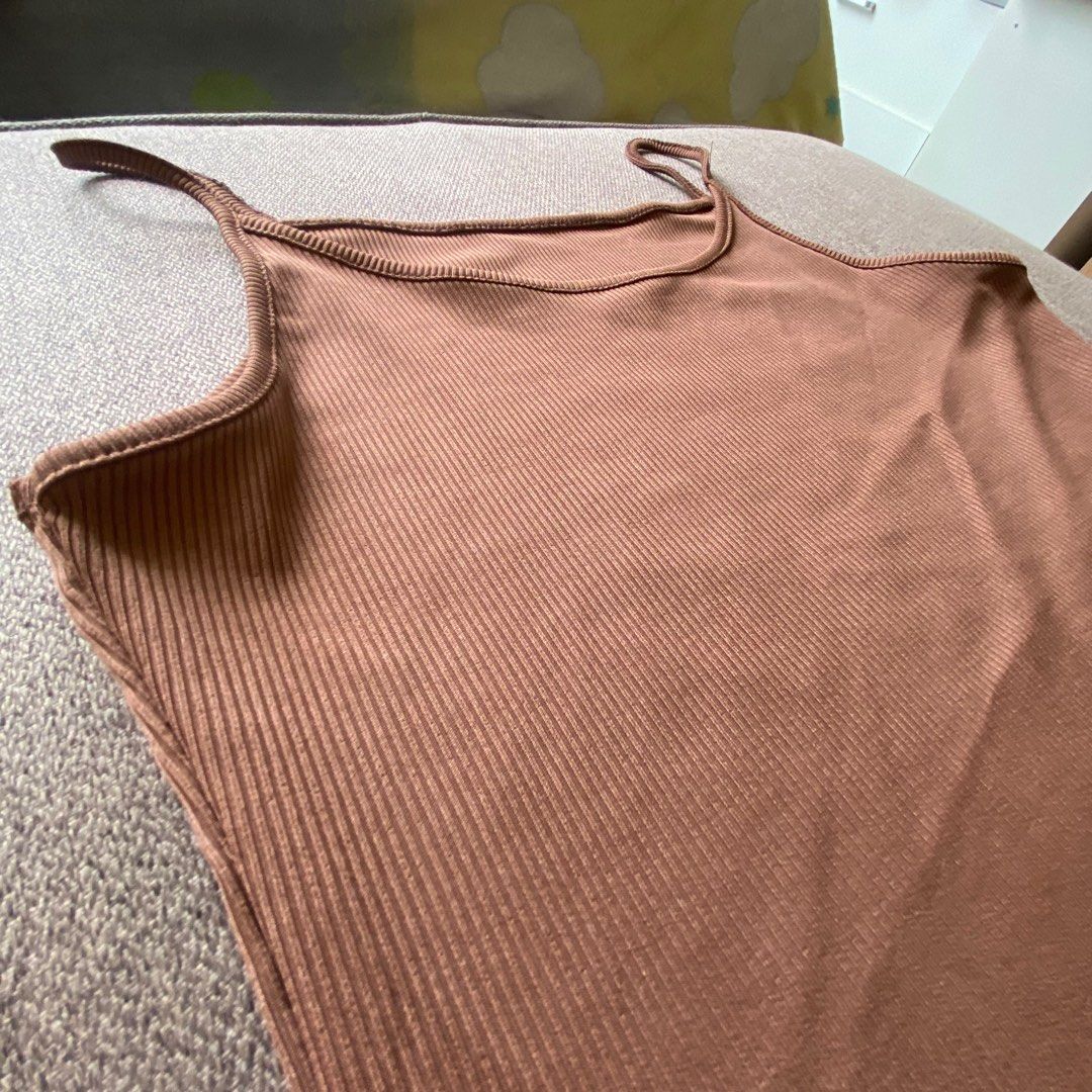 Brown bodycon/body hugging dress (Category: Dresses) located in Pasay City. Submitted by rewearcloset (Listing ID 1338162923, Image 3). Description: Decluttering Length: 41 inches Waist: 13 inches (but stretchable up to 18”) .