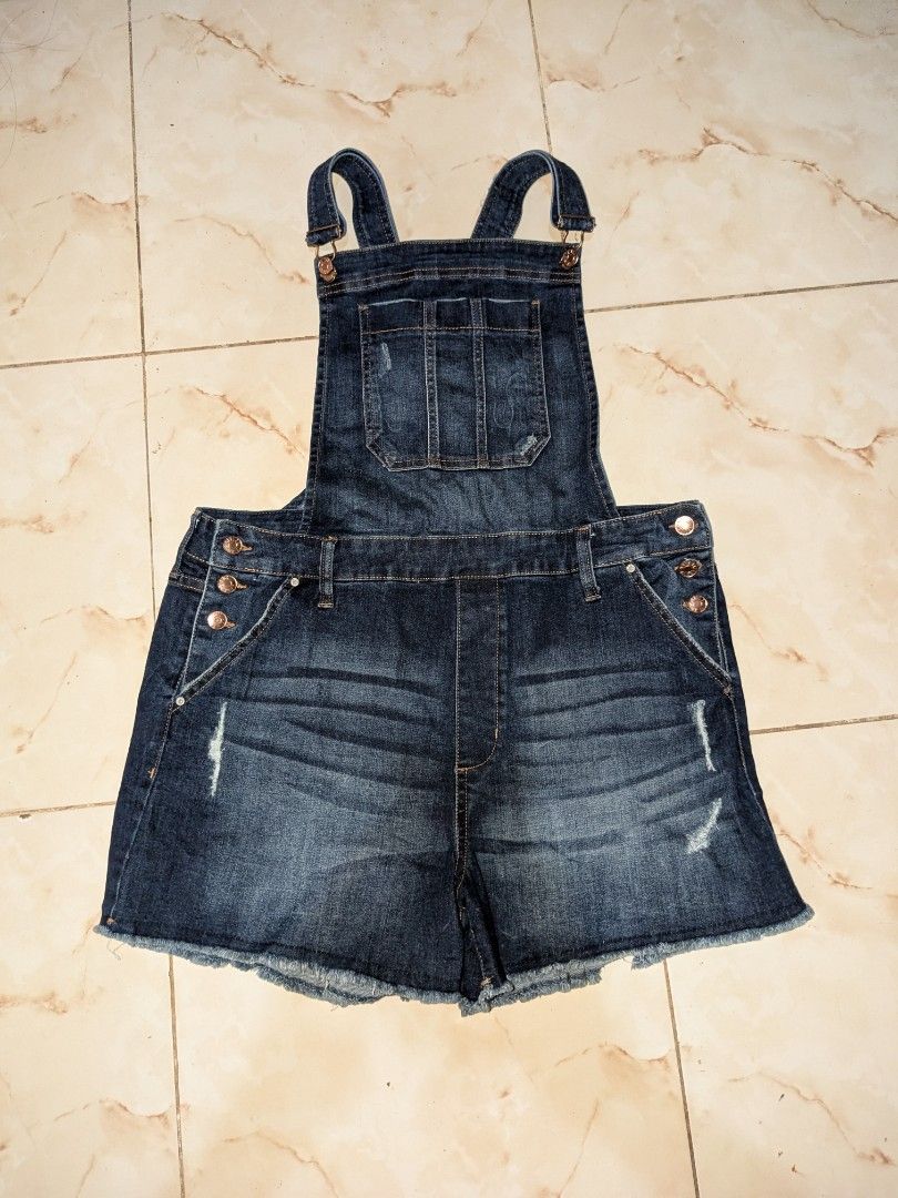 Celebrity Pink Short Overalls Plus Size Women s Fashion Coats Jackets and Outerwear on Carousell