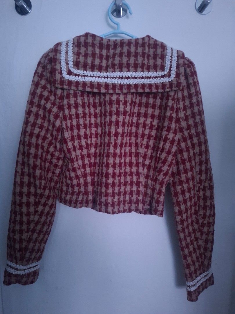 Checkered Jacket (Category: Coats, Jackets and Outerwear) located in Singapore. Submitted by MystSapphire (Listing ID 1338196789, Image 2). Description: .