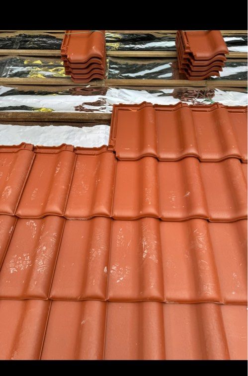 Direct roofing contractor/ BCA registered/Landed and commercial/Awning/Waterproofing/Waterproofing seepage/Roof repair/Roof specialist (Category: Waterproofing) located in Singapore. Submitted by goodwelldirectcontractor (Listing ID 1338184374, Image 2). Description: 🏡 Goodwell direct contractor 💯 Services provided -Roofing Waterproofing repair -False ceiling partition -Painting -Commercial fire rated partition -Electrical -Plumbing - Hacking t