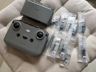 （分類：）位於 。 由 dvuitton 提交（商品編號 1338125038，圖片 1）。簡介： 。