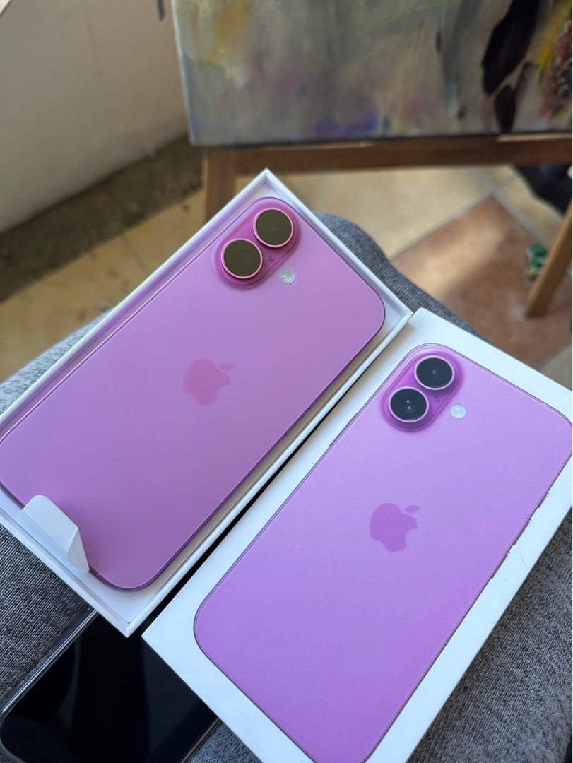 iPhone 16 pink 128gb (Category: iPhone 16 Series) located in Muntinlupa City. Submitted by tin09uy (Listing ID 1336926035, Image 2). Description: Very new pa tlga naka 7 counts plang battery 100% complete box plus charger dm for faster transaction no low baller pls .
