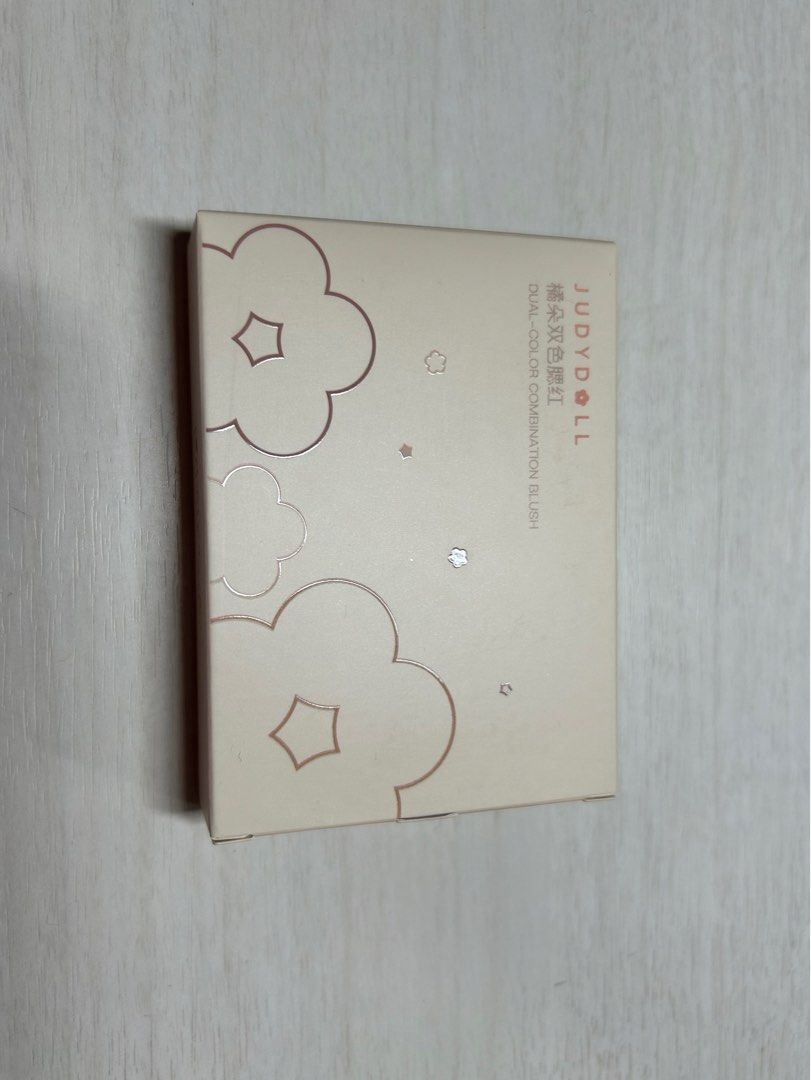 judydoll dual color combination blush D01 (Category: Makeup) located in Quezon City. Submitted by simjaehyuns (Listing ID 1338169577, Image 1). Description: WTS LFB UFS ₊‧°𐐪♡𐑂°‧₊ judydoll dual color combination blush D01 ➤ unopened ➤ bought from actual judydoll store in china ➤ shade D01 ➤ good for brightening ➤ last picture is my personal one ➤ mop - gcash.