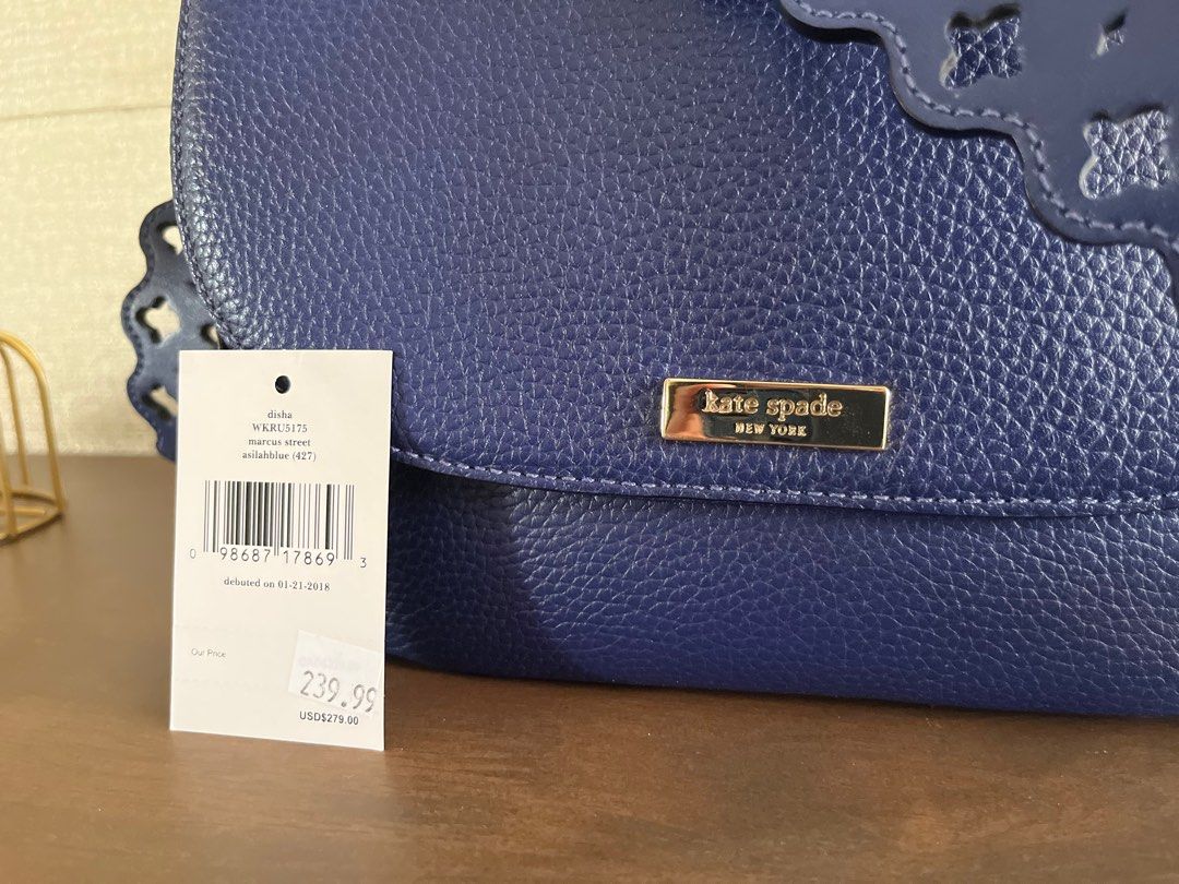 Kate spade marcus street (Category: Sling Bags) located in Kabankalan. Submitted by mad_zillaaa (Listing ID 1338151100, Image 2). Description: .