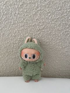 (Category: ) located in . Submitted by ellw (Listing ID 1338198888, Image 1). Description: .
