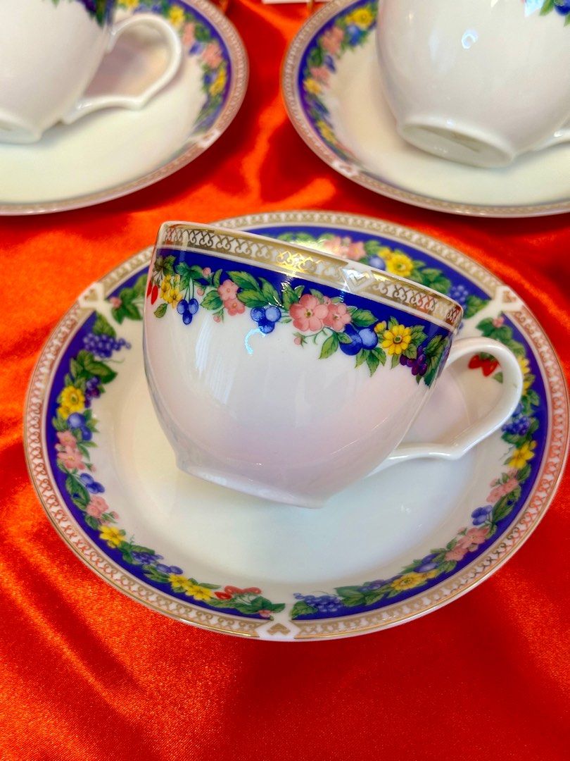 MARIO VALENTINO CUP AND SAUCER (Category: Coffee & Tea Tableware) located in Manila. Submitted by nipponoinarigoods (Listing ID 1338268082, Image 1). Description: Location:MAJAYJAY LAGUNA WE HAVE SHO-pee accnt Selling per duos 1cup and 1saucer Unused vgcmade in japan.