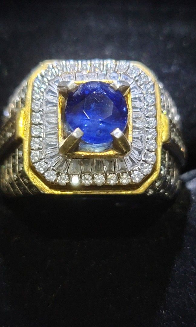 Natural Royal Blue Sapphire/ safir (Corundum) Sri Lanka 2,55 Cts (H-a)