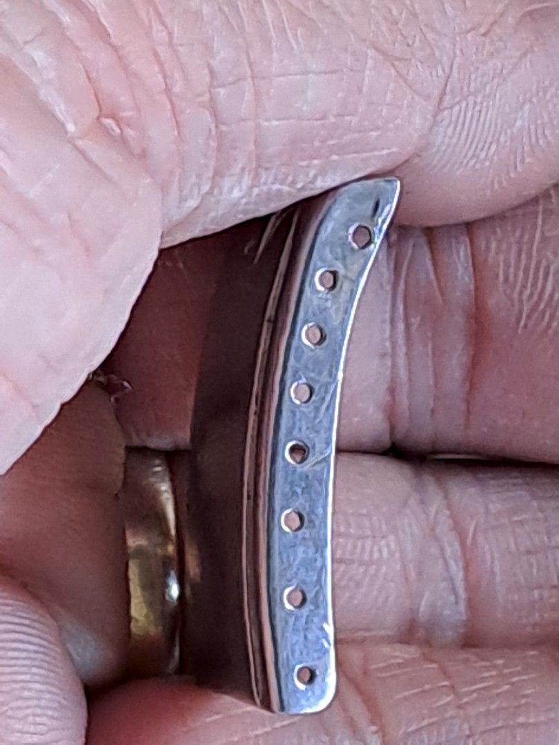 Rolex vintage (Category: Luxury Watches) located in Quezon City. Submitted by mastervintage (Listing ID 1338172501, Image 3). Description: rolex bracelet parts as is condition fits for rolex 5612 5513 1675 1601 1960s model.