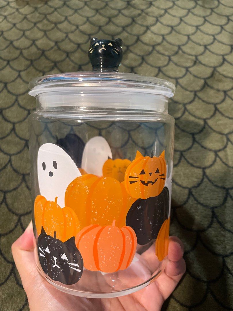 Starbucks Halloween Jar (Category: Food Organization & Storage) located in Cainta. Submitted by j.c.v_68 (Listing ID 1338128790, Image 1). Description: 100% original/authentic 💯 SRP: 1295.