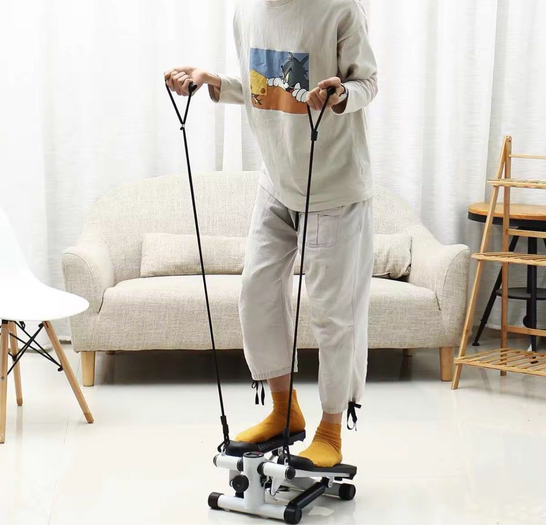 Stepper with drawstrings (Category: Toning & Stretching Accessories) located in Singapore. Submitted by annalee35 (Listing ID 1338124271, Image 2). Description: Must do self collection at my place as it is quite heavy. 33cm x 30cm. Just the equipment and drawstrings.