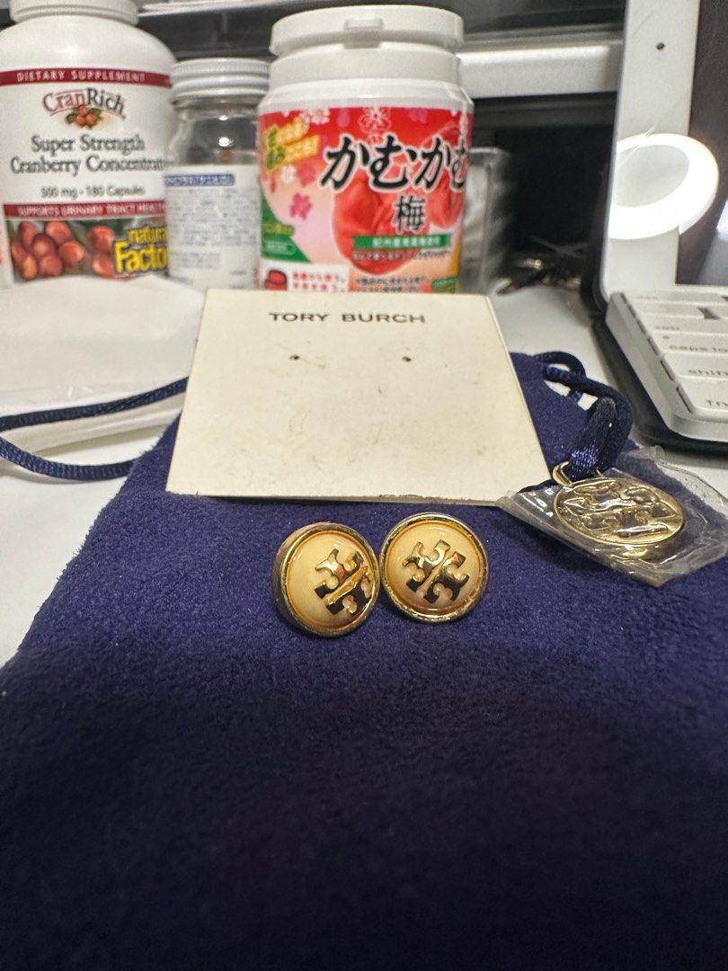 Tory burch melodie stud earrings on sale