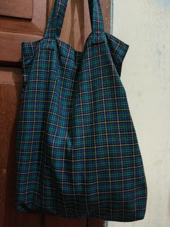 (Kategori: ) berada di . Dikirim oleh nungkifaijsofar (ID iklan 1338241043, Gambar 1). Deskripsi: .