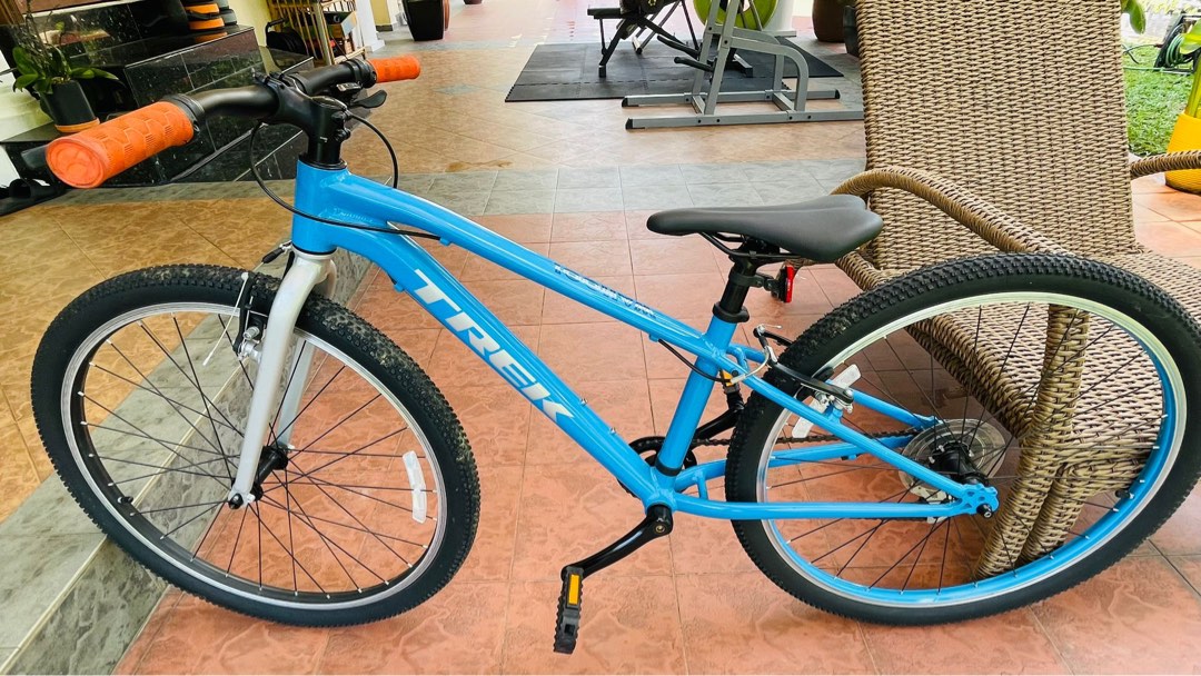 Used trek bicycles hotsell