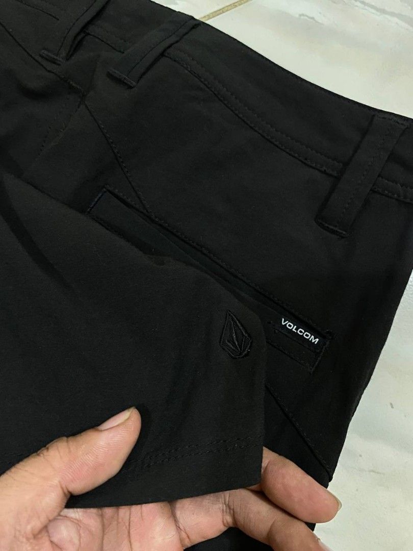 Volcom Surf Turf 4 way stretch short Men s Fashion Bottoms Shorts on Carousell