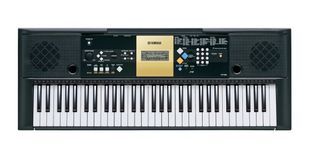 Yamaha Portable Keyboard, YPT-220, 61 keys (with free stand and keyboard case)
