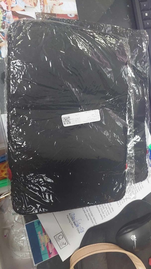 12 inches laptop cover (Category: Laptop Bags & Sleeves) located in Carigara. Submitted by niac13 (Listing ID 1338335451, Image 2). Description: Each costs P200, but i am selling it for 120 na lang each..