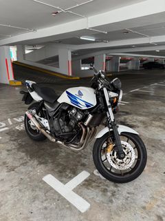(Category: ) located in . Submitted by arknoveli (Listing ID 1338469645, Image 1). Description: .
