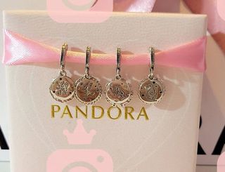 🎄 Pandora Harry Potter dangle charms 950 each