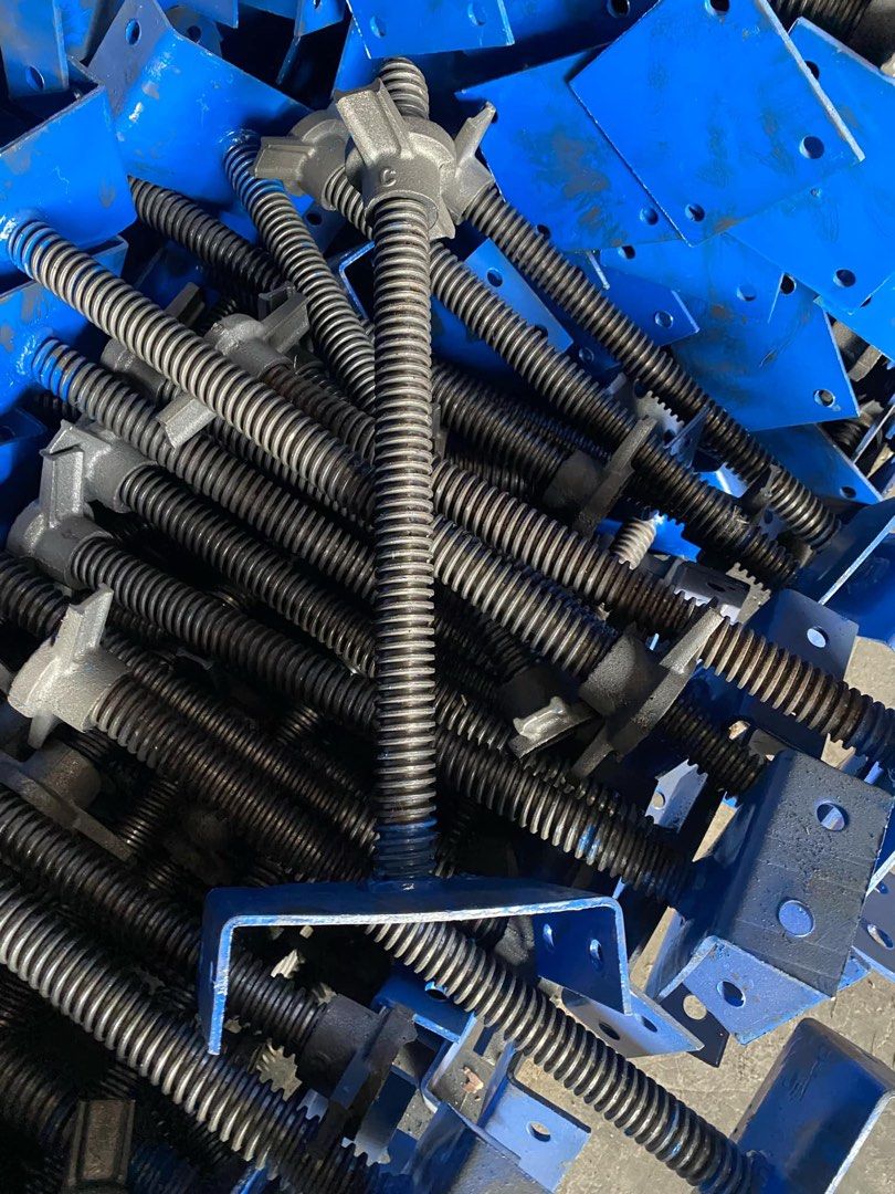 ADJUSTABLE BASE JACK & UHEAD (Category: Construction & Building Materials) located in Valenzuela. Submitted by yuuuridr (Listing ID 1338307034, Image 1). Description: ✨ADJUSTABLE BASEJACK&UHEAD‼️ ✅ AVAILABLE ALL SIZES ✅ PICK UP/DELIVER ✅ GCASH, BANK TRANSFER, CASH ON DELIVERY .