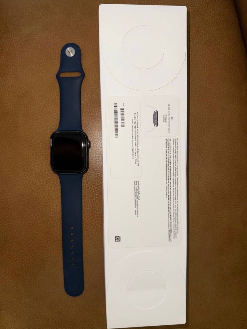 Apple watch model a2352 price on sale