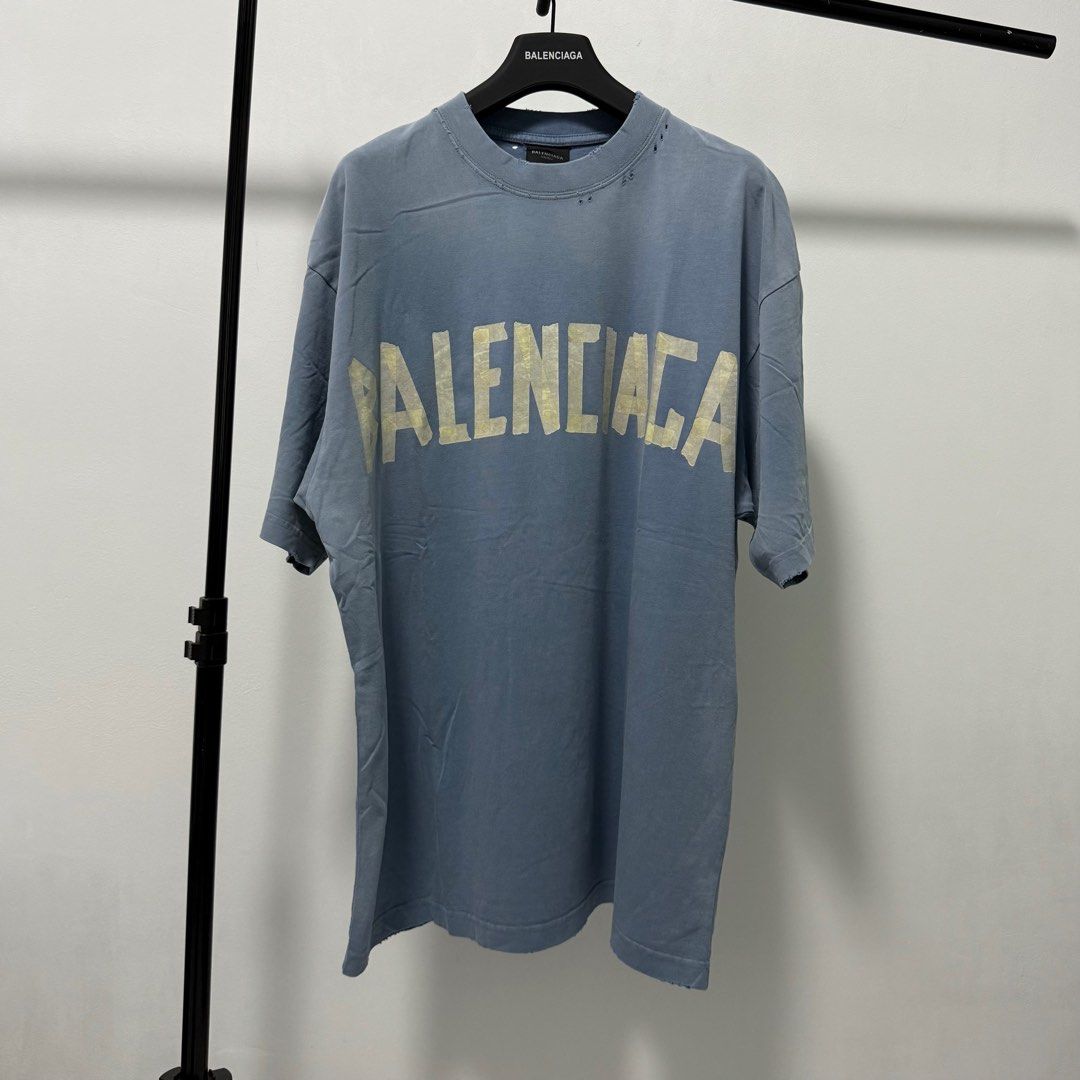 BALENCI TAPE TYPE PRINT T-SHIRT TEE IN FADED BLUE OVERSIZED