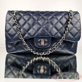 (Category: ) located in . Submitted by luxury_by_n-cash (Listing ID 1338316137, Image 1). Description: .
