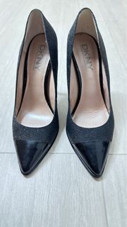 (Category: ) located in . Submitted by vivishops (Listing ID 1338394217, Image 1). Description: .