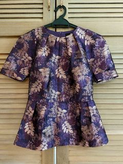 (Category: ) located in . Submitted by strawberrycloset (Listing ID 1338454833, Image 1). Description: .