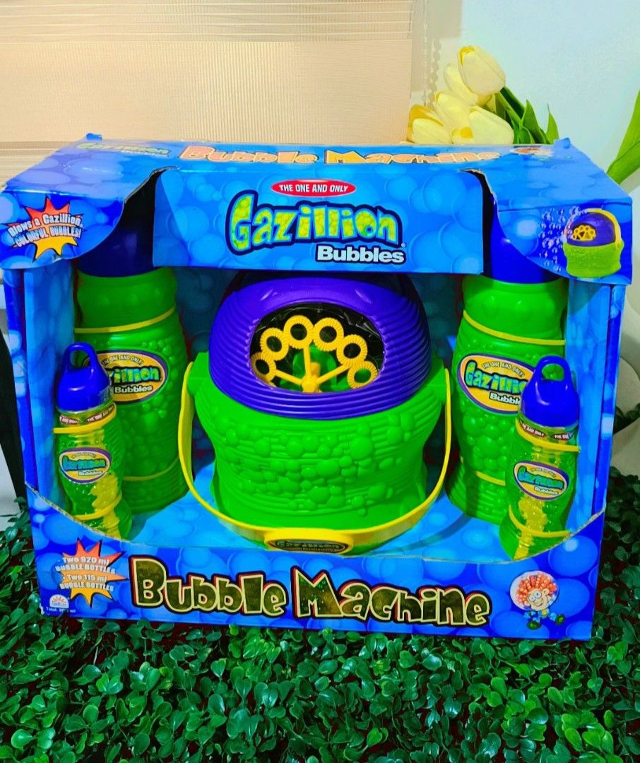 Gazillion Bubbles Machine (Category: Kids Toys) located in Quezon City. Submitted by mhoniqvela04 (Listing ID 1338301512, Image 1). Description: Guaranteed Original💯 Brandnew✅ 100% Working✅ Complete Set✅ Actual pic posted✅.