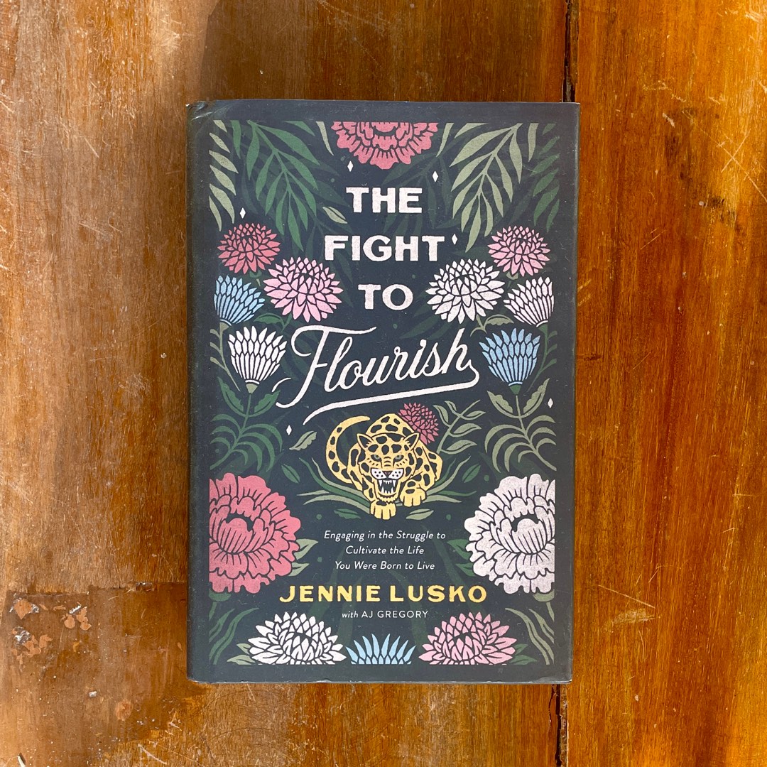 Hardbound The Fight to Flourish Jennie Lusko Devotional, Hobbies &