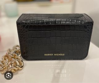 （分類：）位於 。 由 snailhouse 提交（商品編號 1338378233，圖片 1）。簡介： 。
