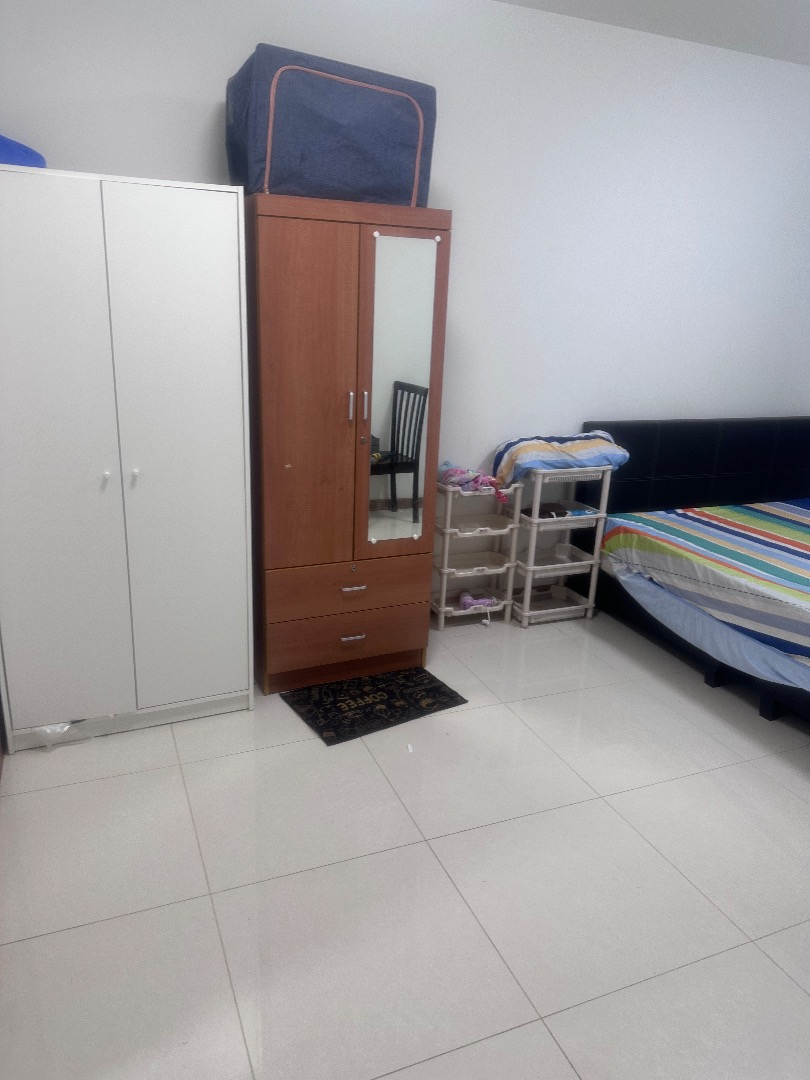 (Category: ) located in . Submitted by akikarma4 (Listing ID 1338438816, Image 1). Description: .