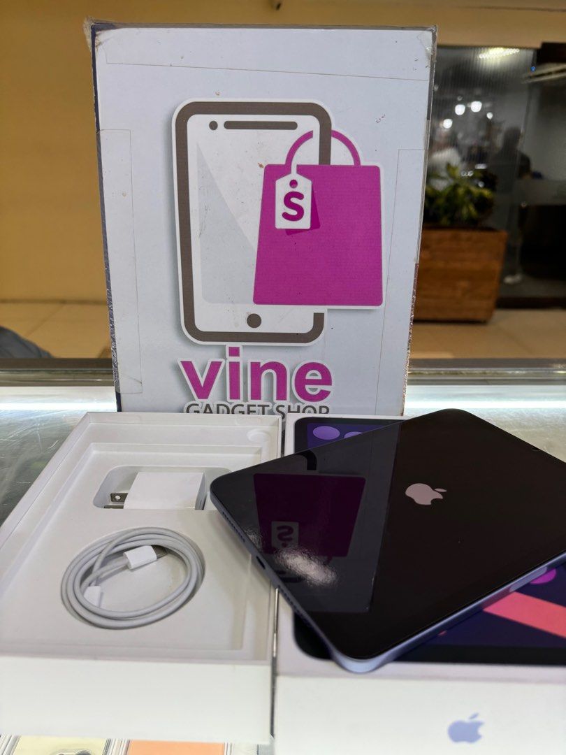 ipad mini 6 64gb wifi good as new (Category: iPad) located in Cainta. Submitted by vine_gadget_shop (Listing ID 1338327334, Image 3). Description: ipad mini 6 64gb wifi good as new complete package warranty until march 2025 pick up store greenhills shopping center we accept trade in we accepy credit card and ggives installment we do cod and door to door we ship nationwide for fast transaction call 09277368323 look for vine visit my fb page vine g
