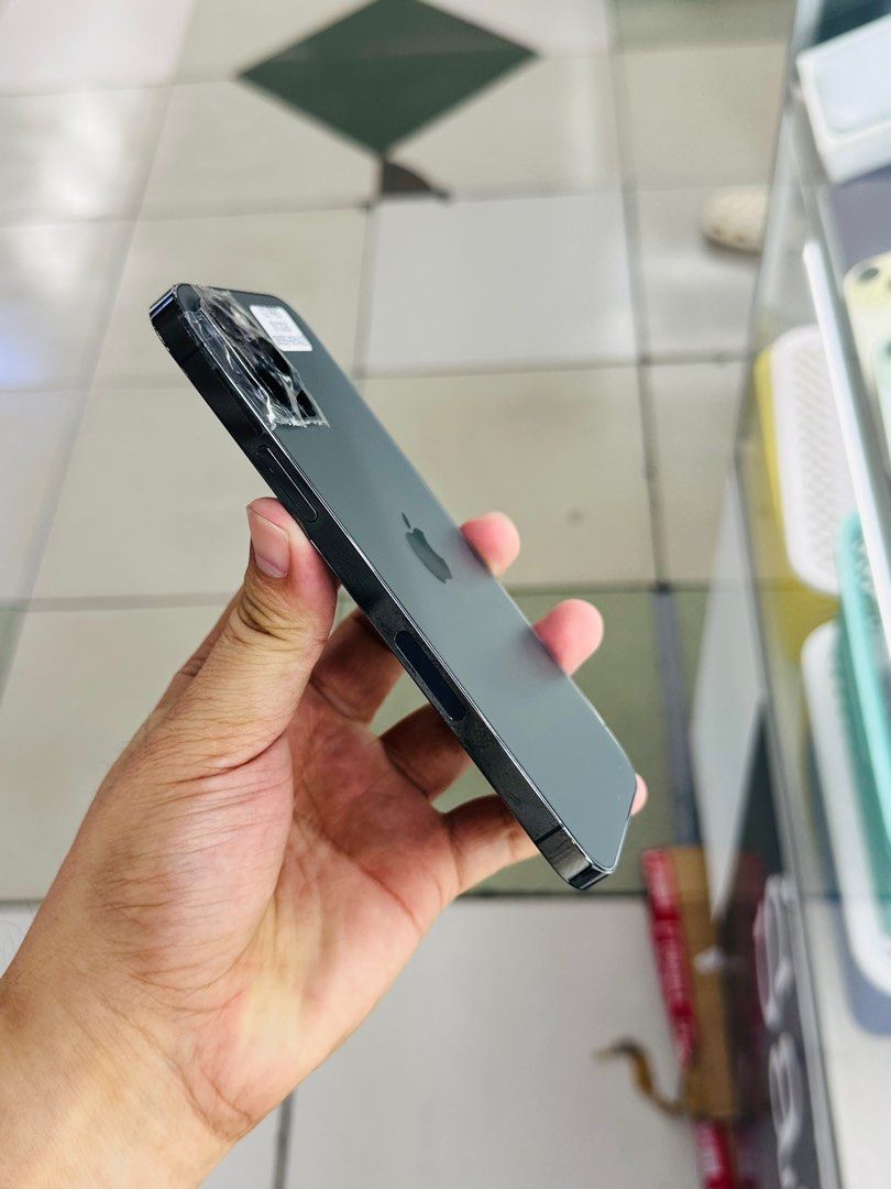 iPhone 12 Pro 512GB 93BH Openline 99%smooth No issues (Category: iPhone 12 Series) located in San Juan City. Submitted by saabangadgetshop (Listing ID 1338451443, Image 3). Description: Onhand | Pre-owned iPhone 12 Pro 512GB OPENLINE Battery Health 93% NO HIDDEN ISSUES NO HISTORY OF REPAIR 99%Smooth TEST TO SAWA RESET ALL YOU WANT TEST ALL YOU WANT NOT REFURBISHED AUTHENTIC PHONE ALL WORKING (FREE 3UTOOLS) iPhones iPads only 🆓Freebies ✅Charger ✅
