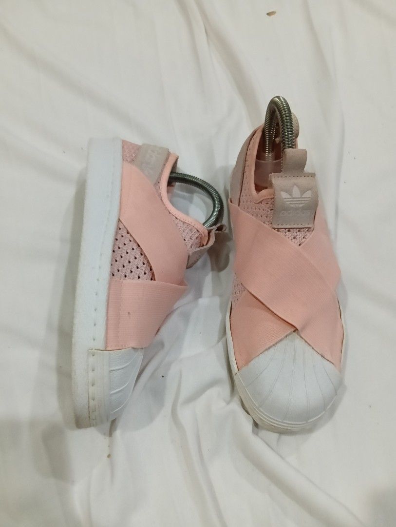 Kasut adidas size 4UK WOMEN SHOES