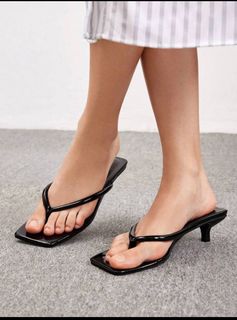 (Category: ) located in . Submitted by clothesclothesclothess (Listing ID 1338307616, Image 1). Description: .